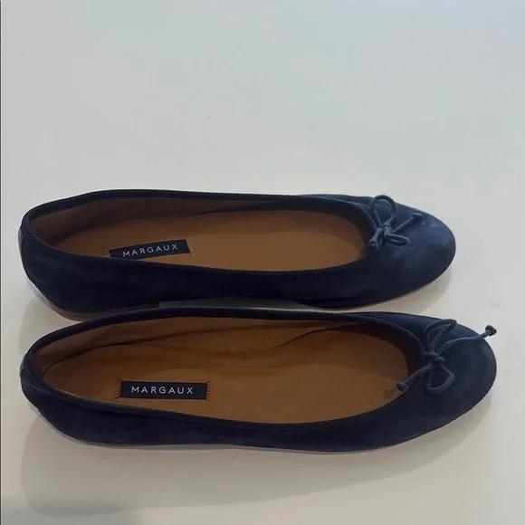 Margaux Women's navy blueBallet Flats Women’s size 41